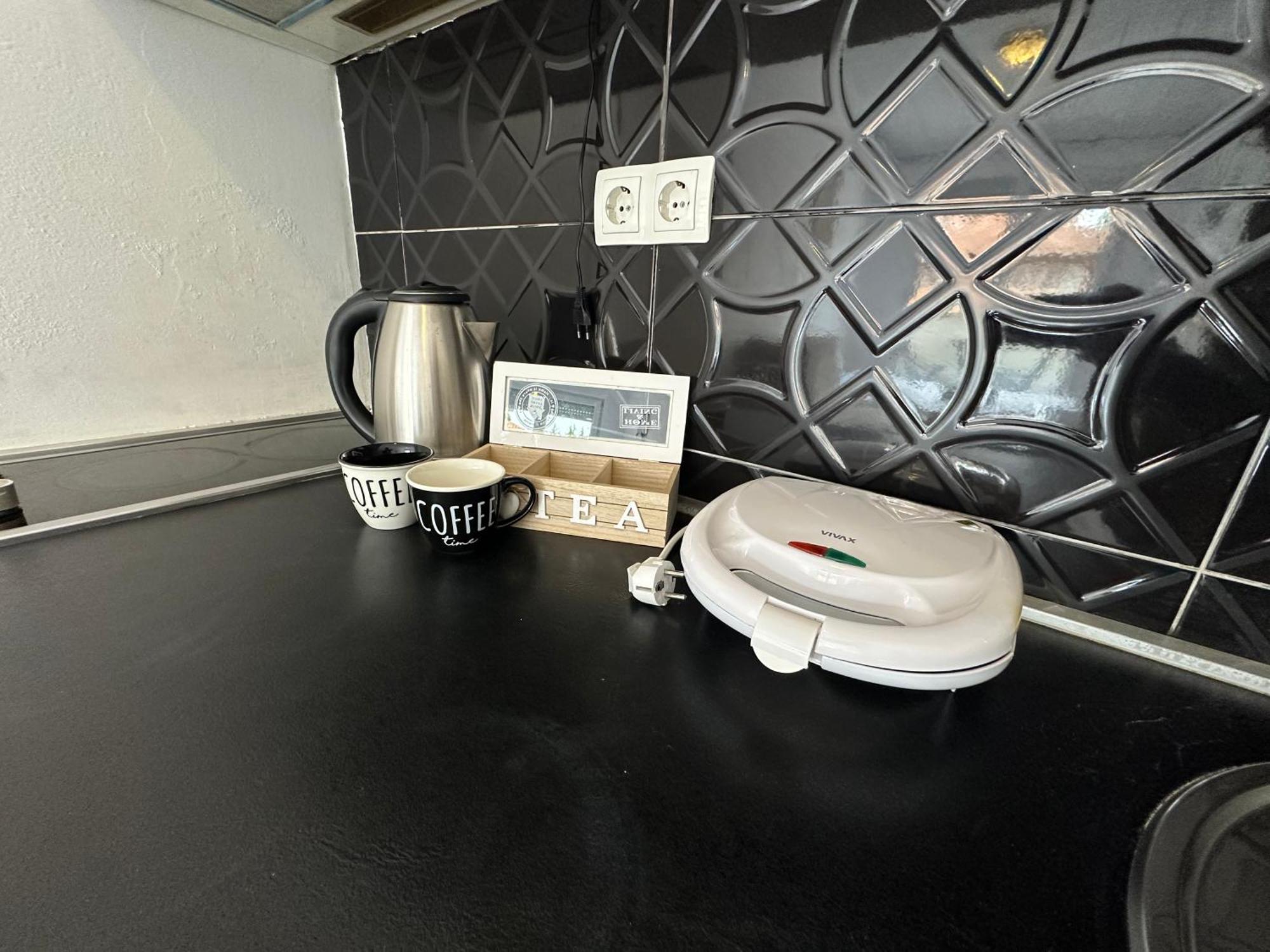 Apartment Guri Pristina Buitenkant foto